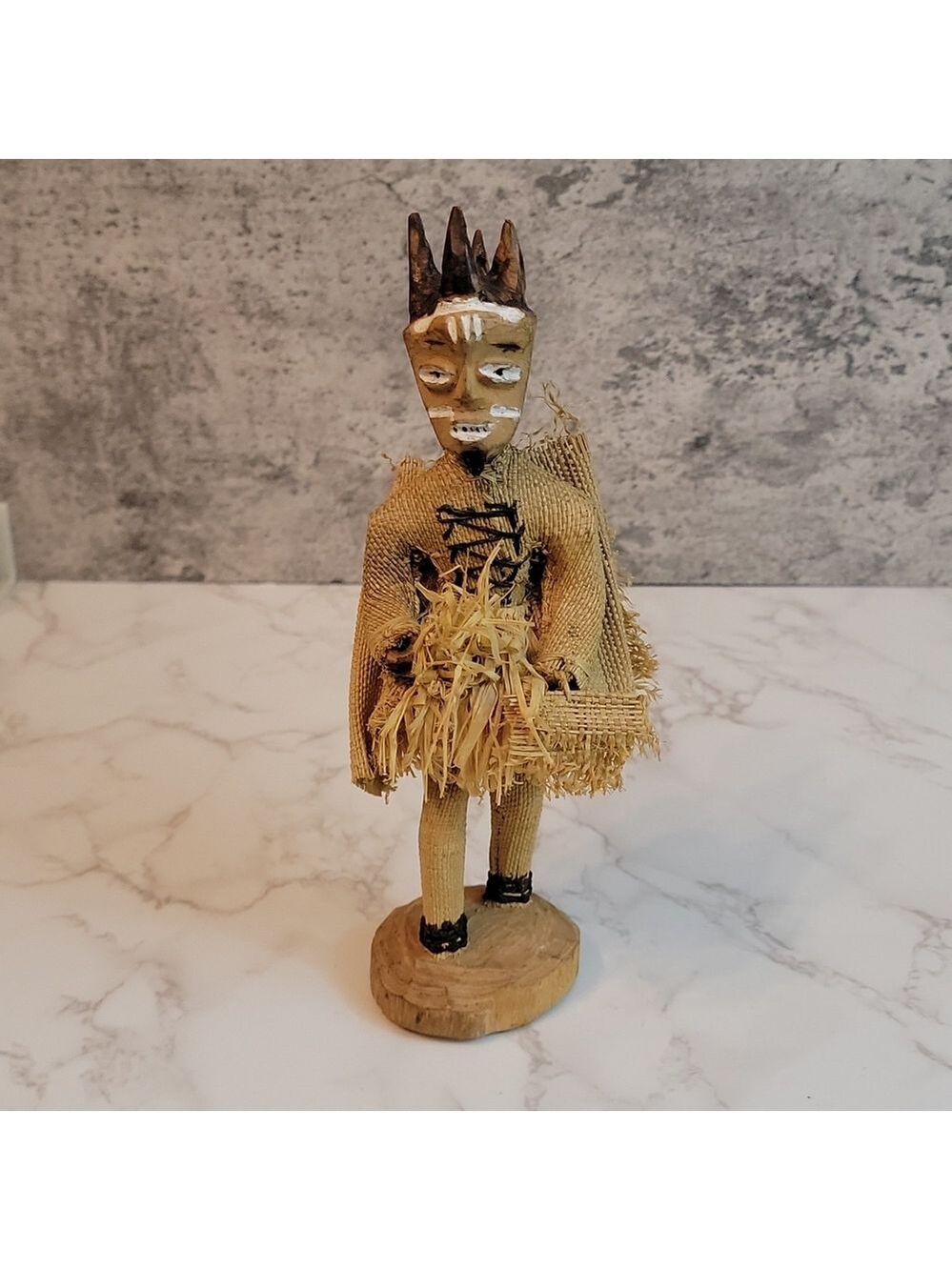 Rare Pende Dancer figure Democratic Republic of Congo